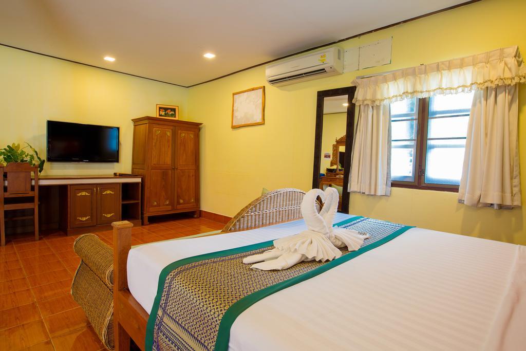 Buri Beach Resort Пханган Экстерьер фото